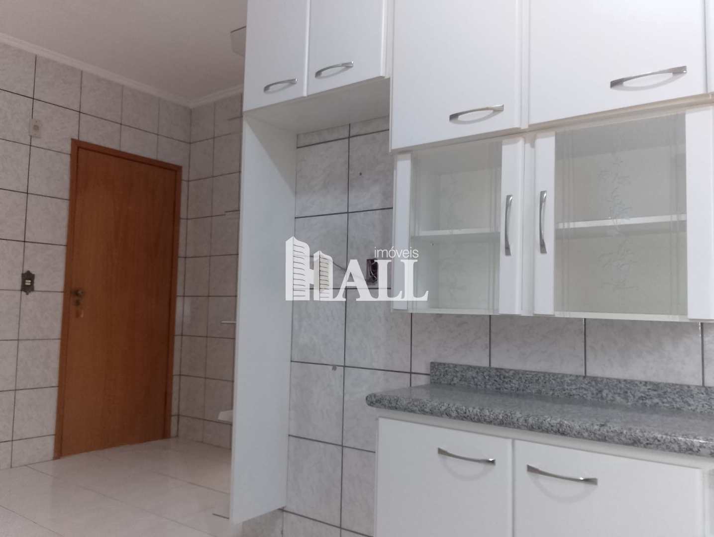 Apartamento com 3 quartos à venda, 110m² — foto 8 de 24