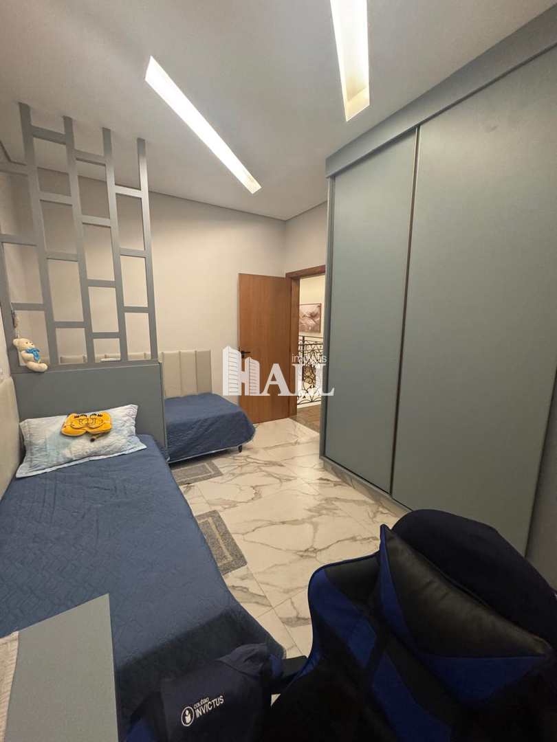 Casa com 3 quartos à venda, 160m² — foto 18 de 38