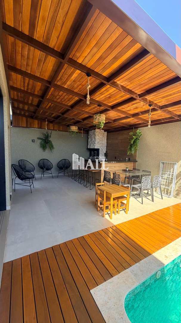 Casa com 3 quartos à venda, 160m² — foto 23 de 38