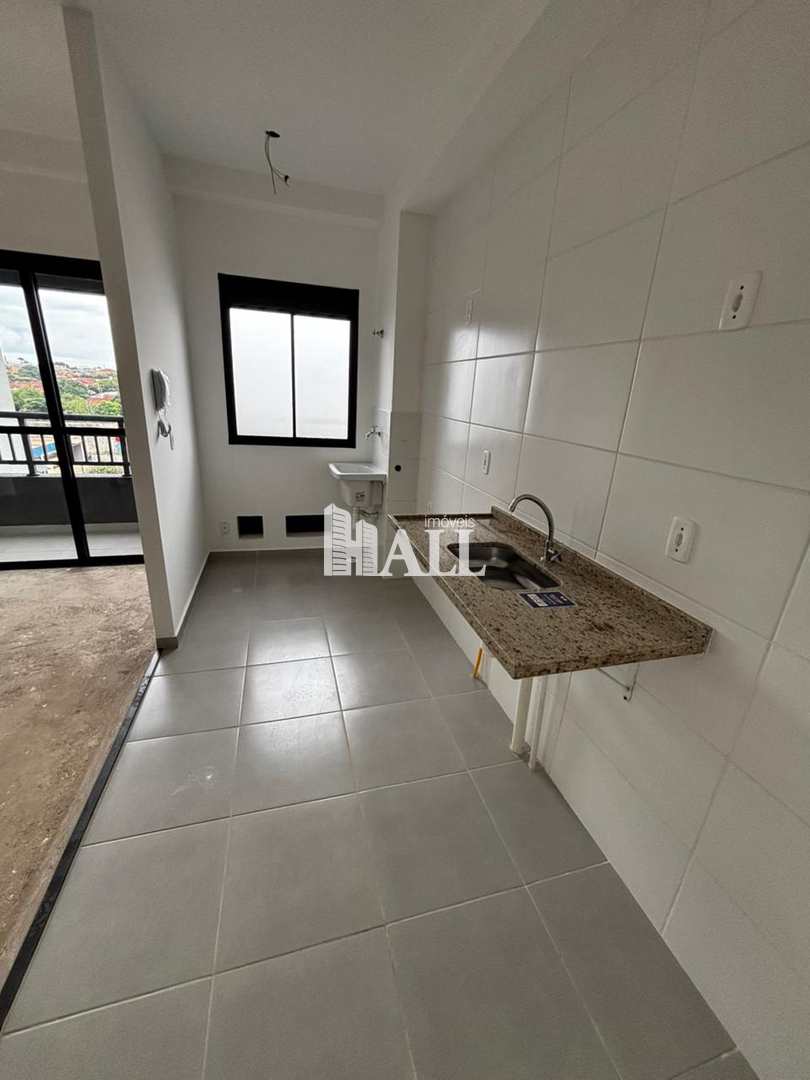 Apartamento com 2 quartos à venda, 55m² — foto 2 de 18