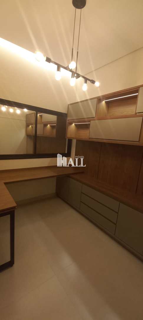 Casa com 3 quartos à venda, 201m² — foto 10 de 37
