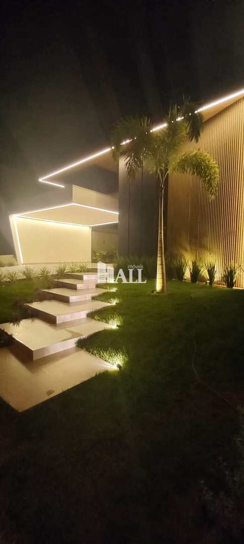 Casa com 3 quartos à venda, 201m² — foto 21 de 37