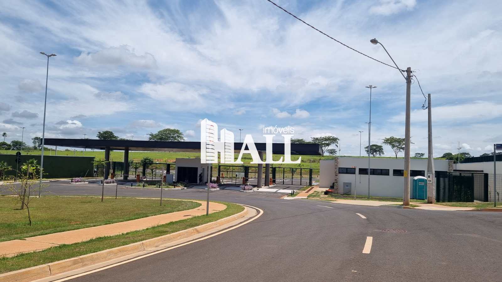 Terreno / Lote / Condomínio à venda, 300m² — foto 13 de 24