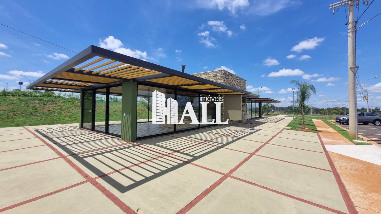 Terreno / Lote / Condomínio à venda, 300m² — foto 1 de 24