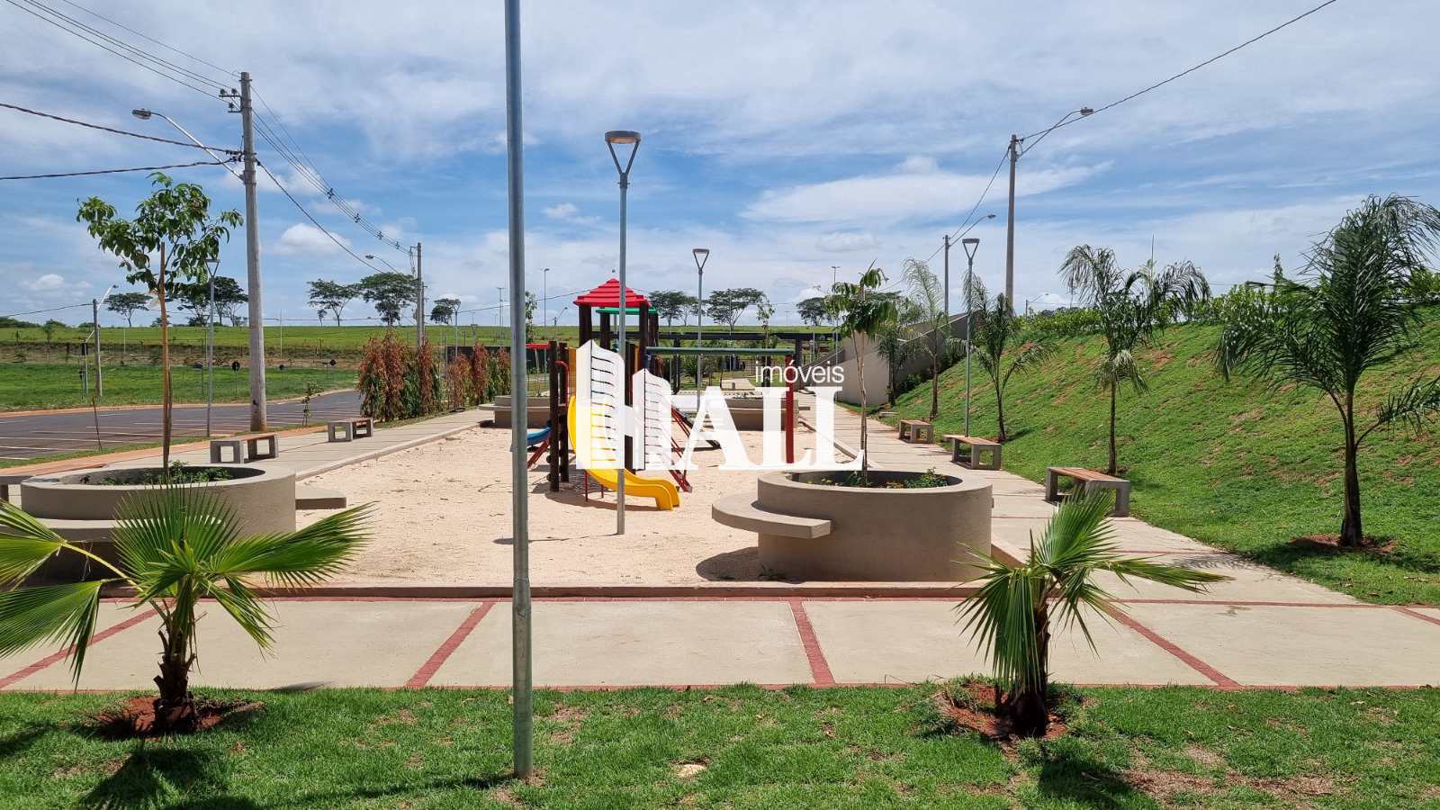 Terreno / Lote / Condomínio à venda, 300m² — foto 17 de 24