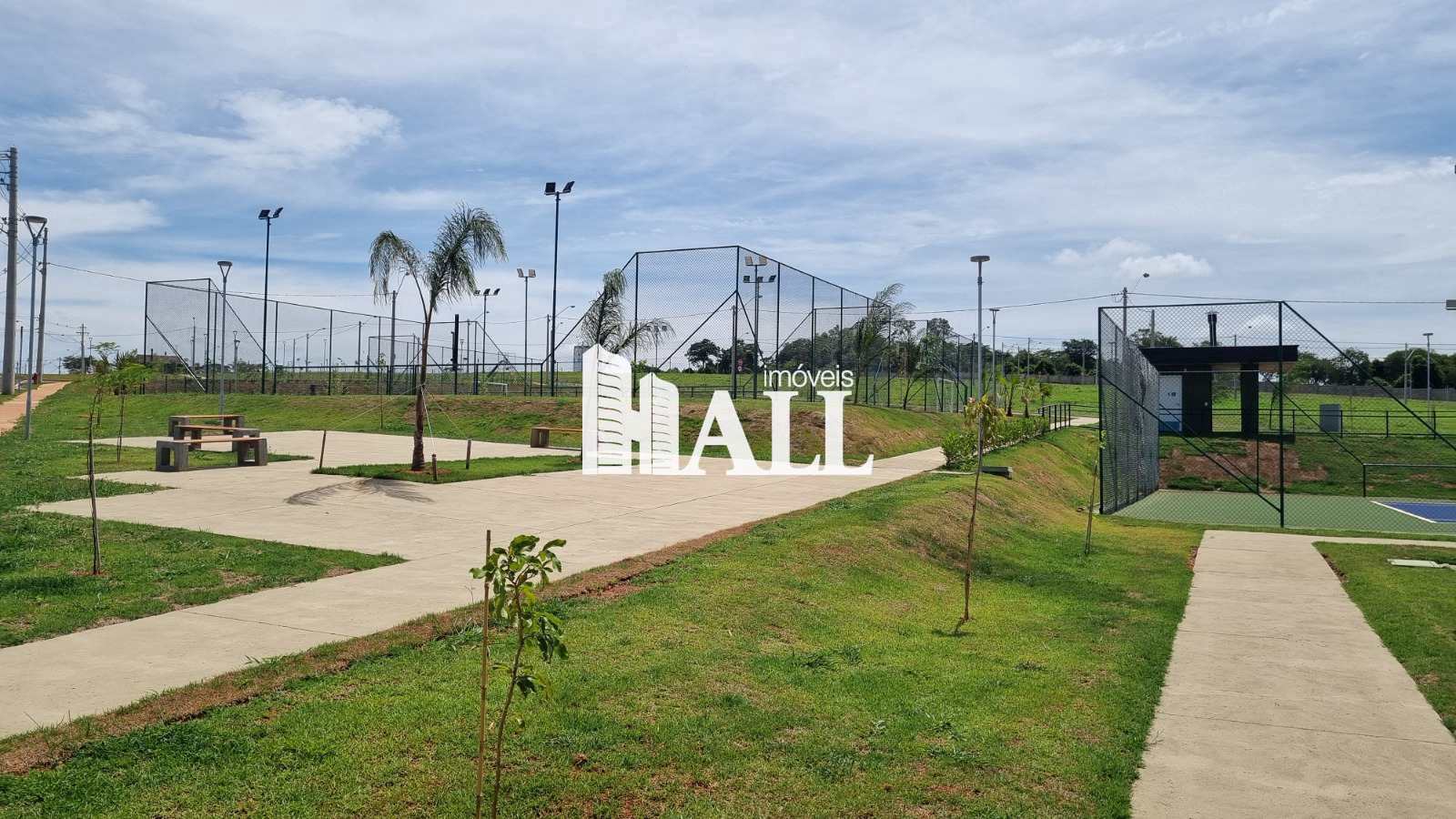 Terreno / Lote / Condomínio à venda, 300m² — foto 18 de 24