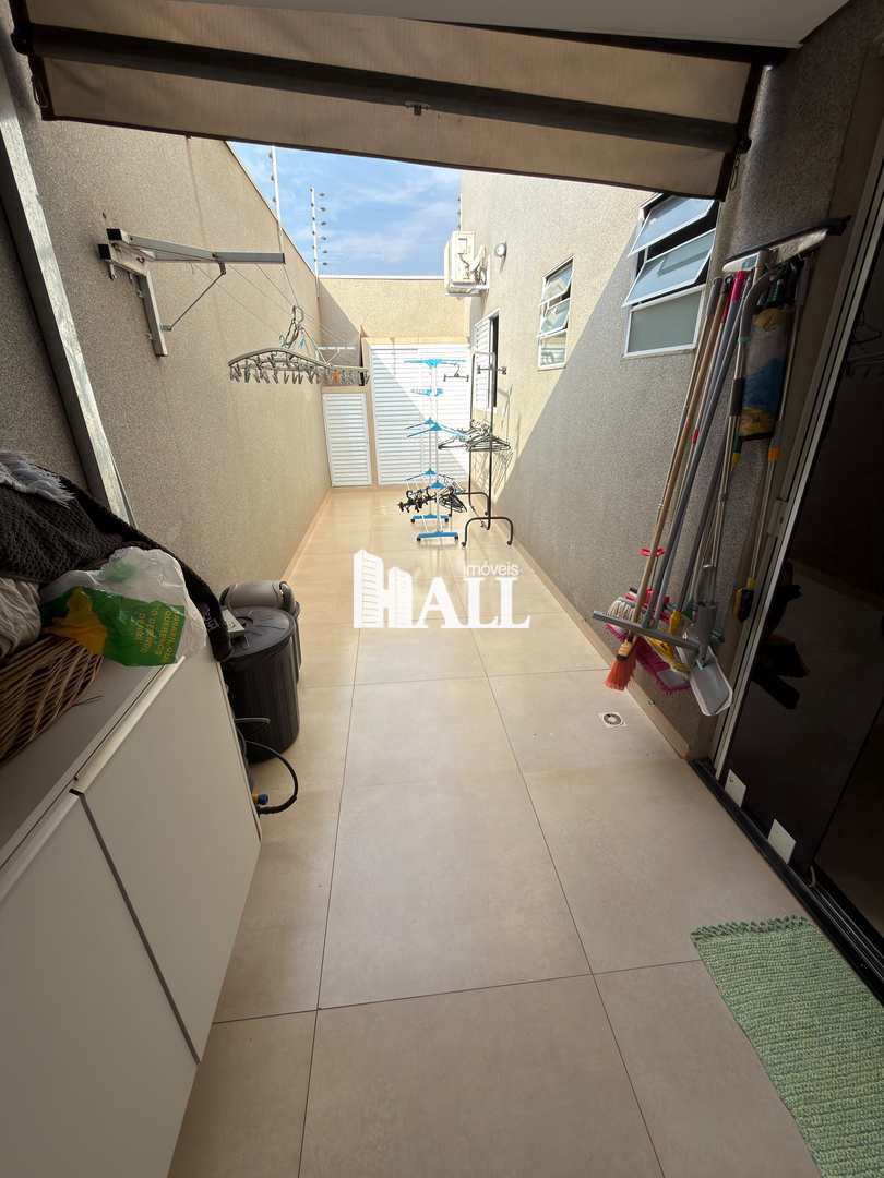Casa com 3 quartos à venda, 200m² — foto 25 de 25