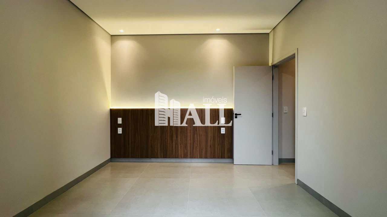 Casa com 3 quartos à venda, 169m² — foto 18 de 35