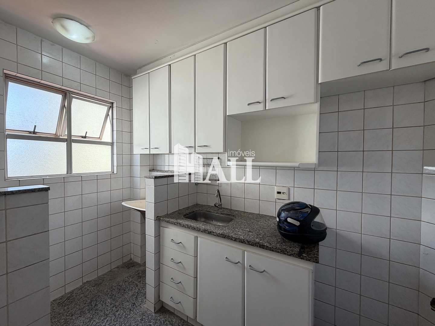 Apartamento com 3 quartos à venda, 70m² — foto 2 de 18