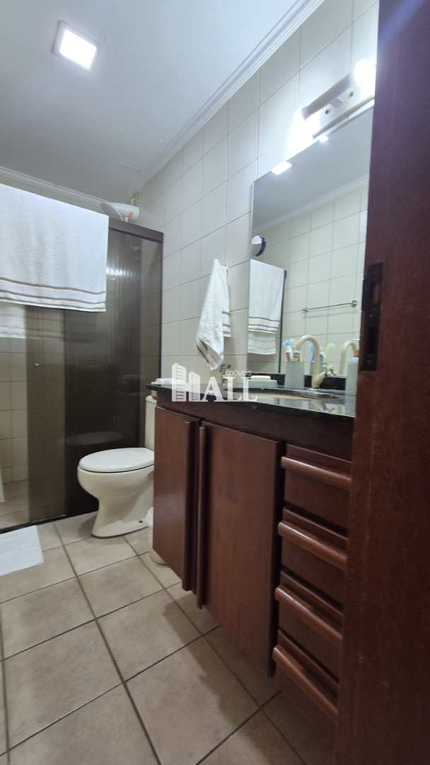 Apartamento com 4 quartos à venda, 136m² — foto 23 de 25