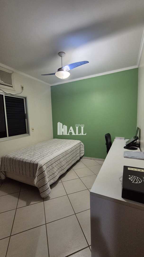 Apartamento com 4 quartos à venda, 136m² — foto 15 de 25
