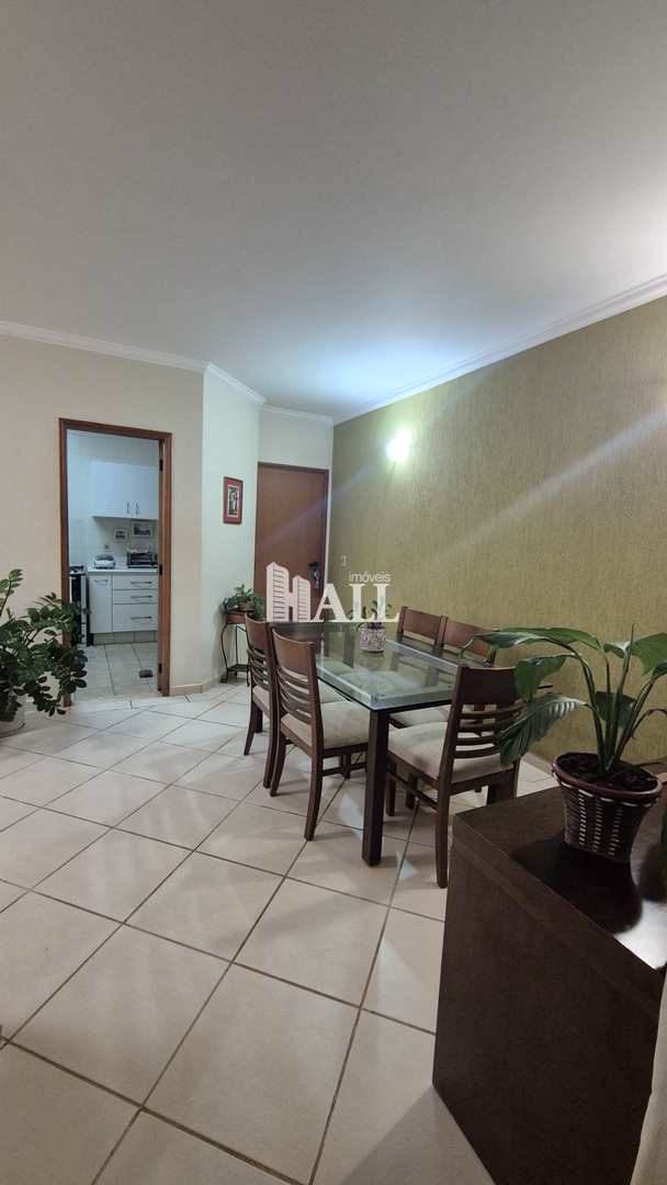 Apartamento com 4 quartos à venda, 136m² — foto 2 de 25