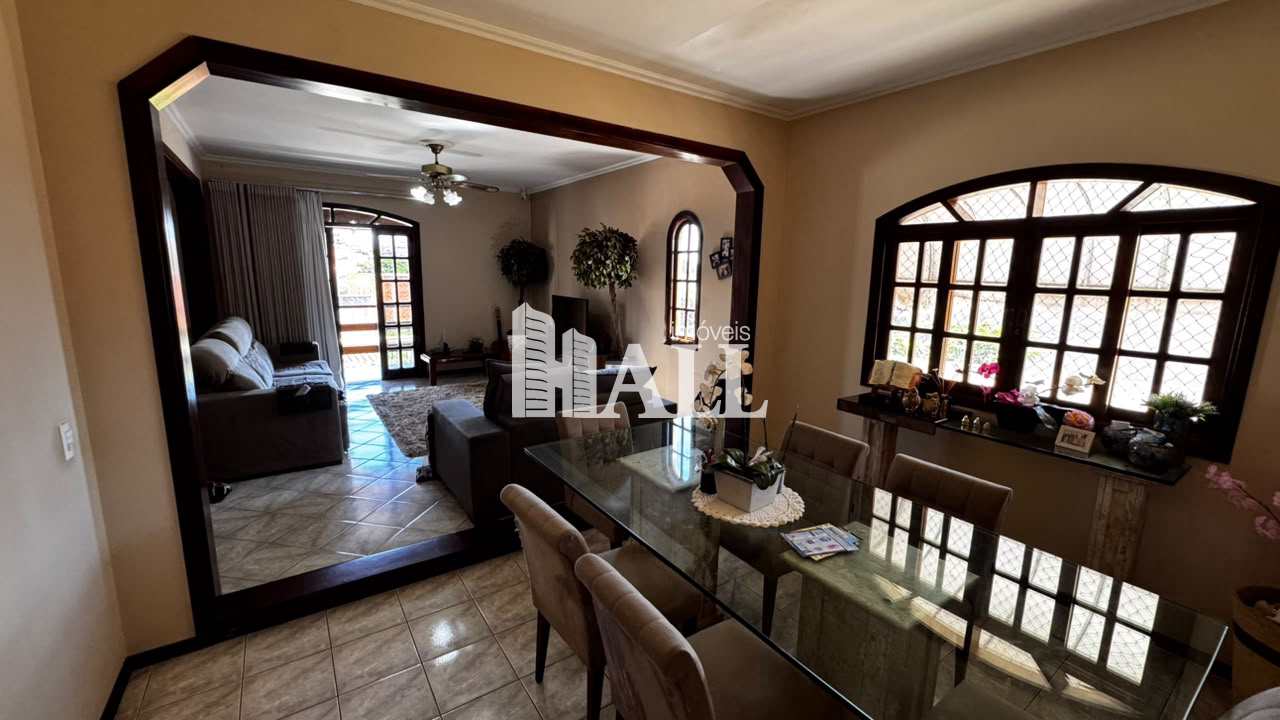 Casa com 3 quartos à venda, 394m² — foto 5 de 32