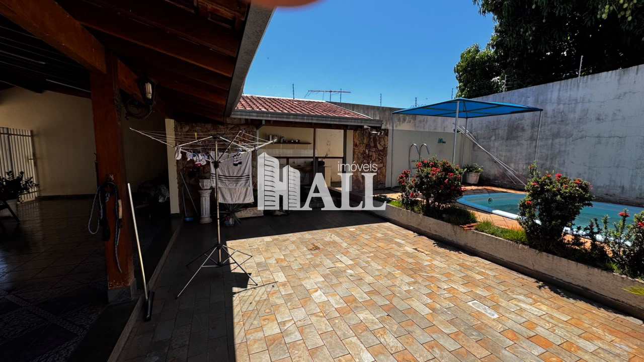 Casa com 3 quartos à venda, 394m² — foto 26 de 32