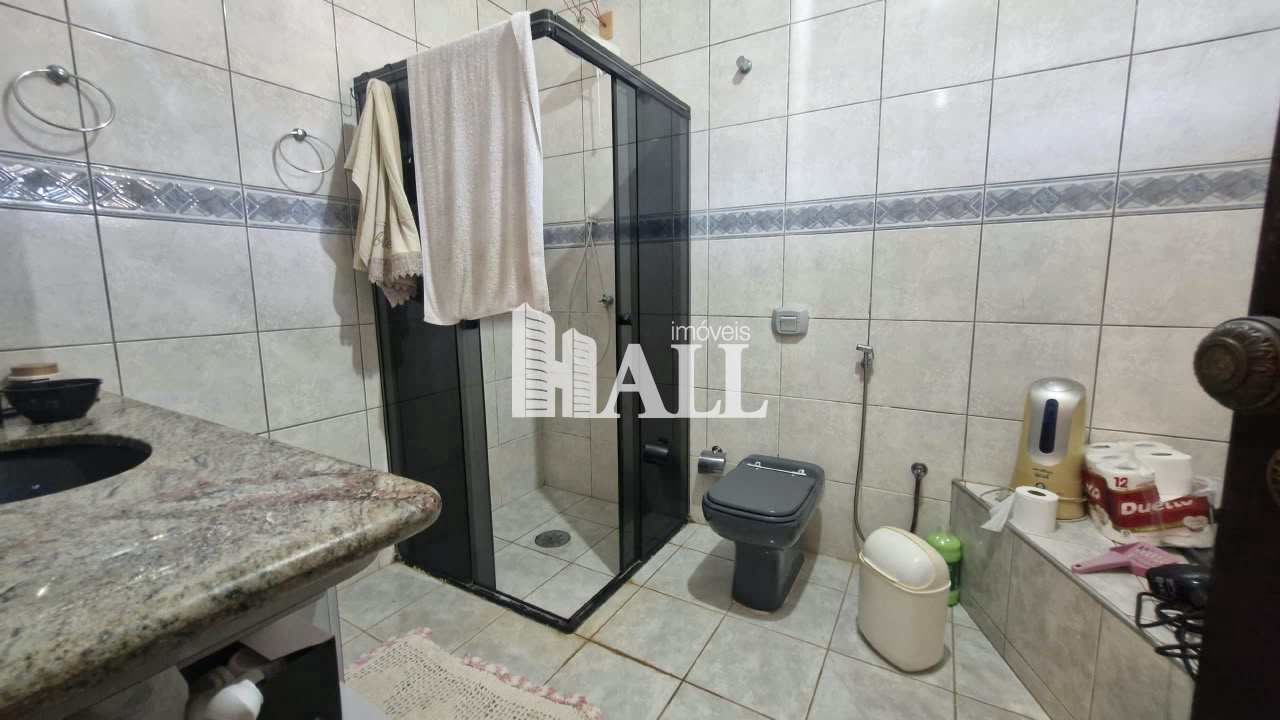 Casa com 3 quartos à venda, 394m² — foto 18 de 32