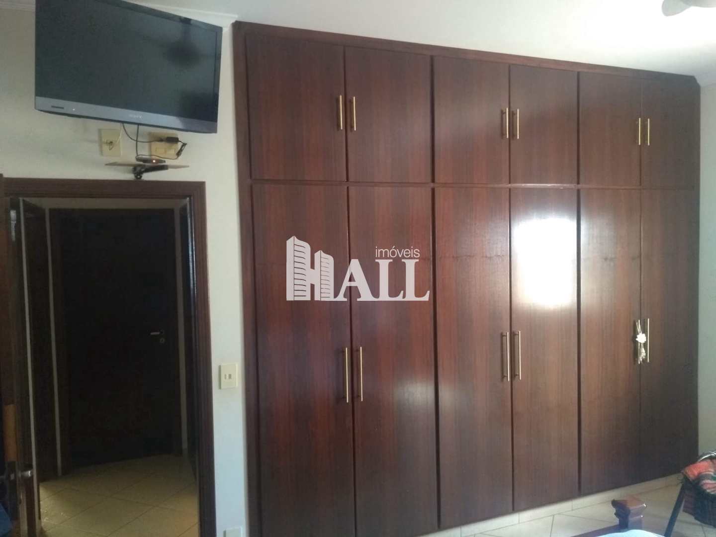 Casa com 3 quartos à venda, 240m² — foto 7 de 36