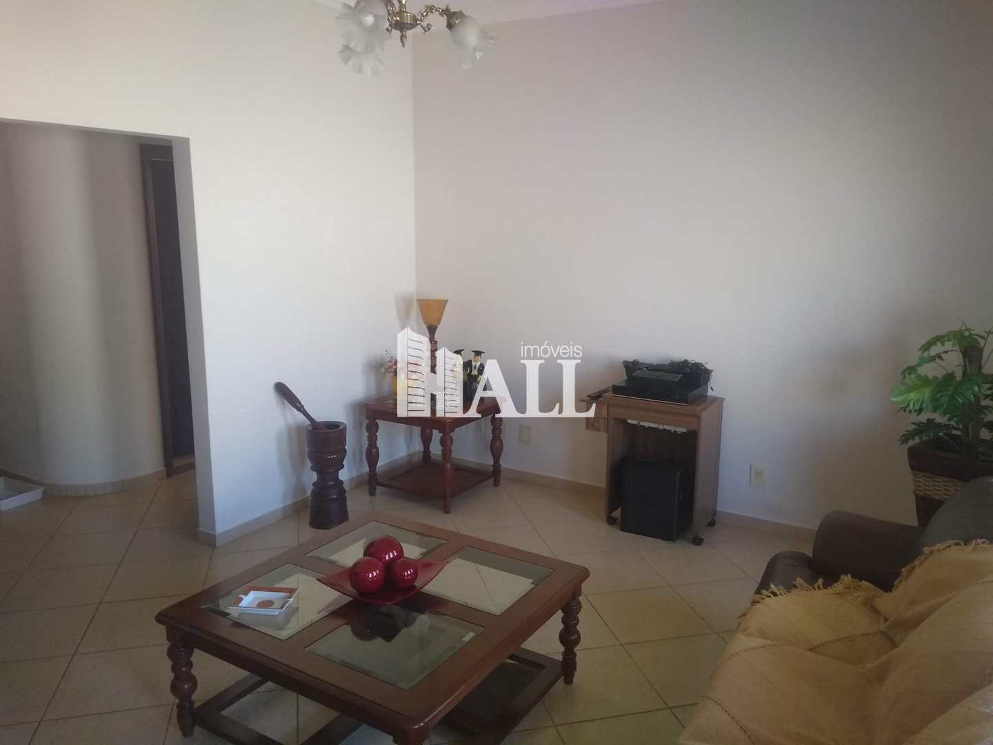 Casa com 3 quartos à venda, 240m² — foto 6 de 36