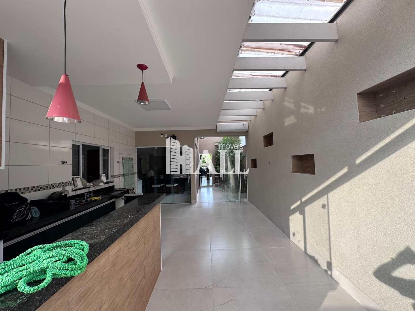 Casa com 3 quartos à venda, 150m² — foto 4 de 33