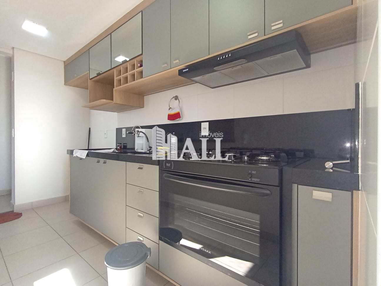 Apartamento com 2 quartos à venda, 70m² — foto 4 de 18