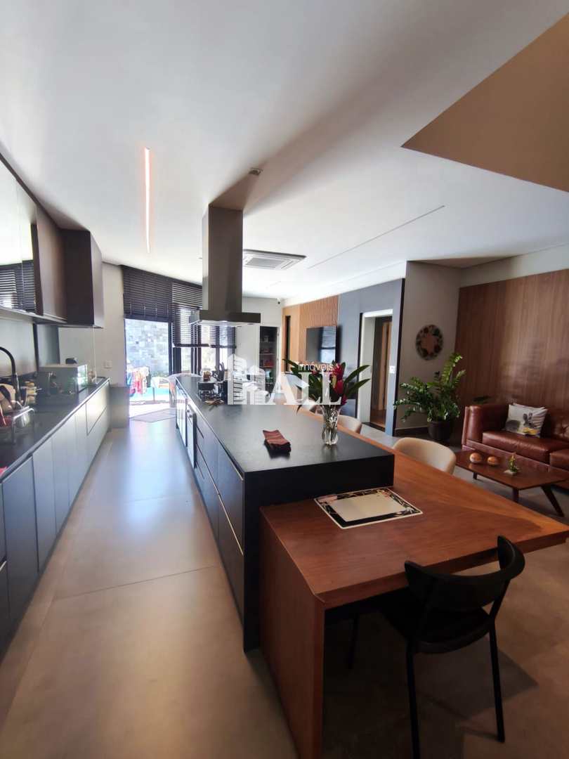 Casa com 4 quartos à venda, 563m² — foto 7 de 56