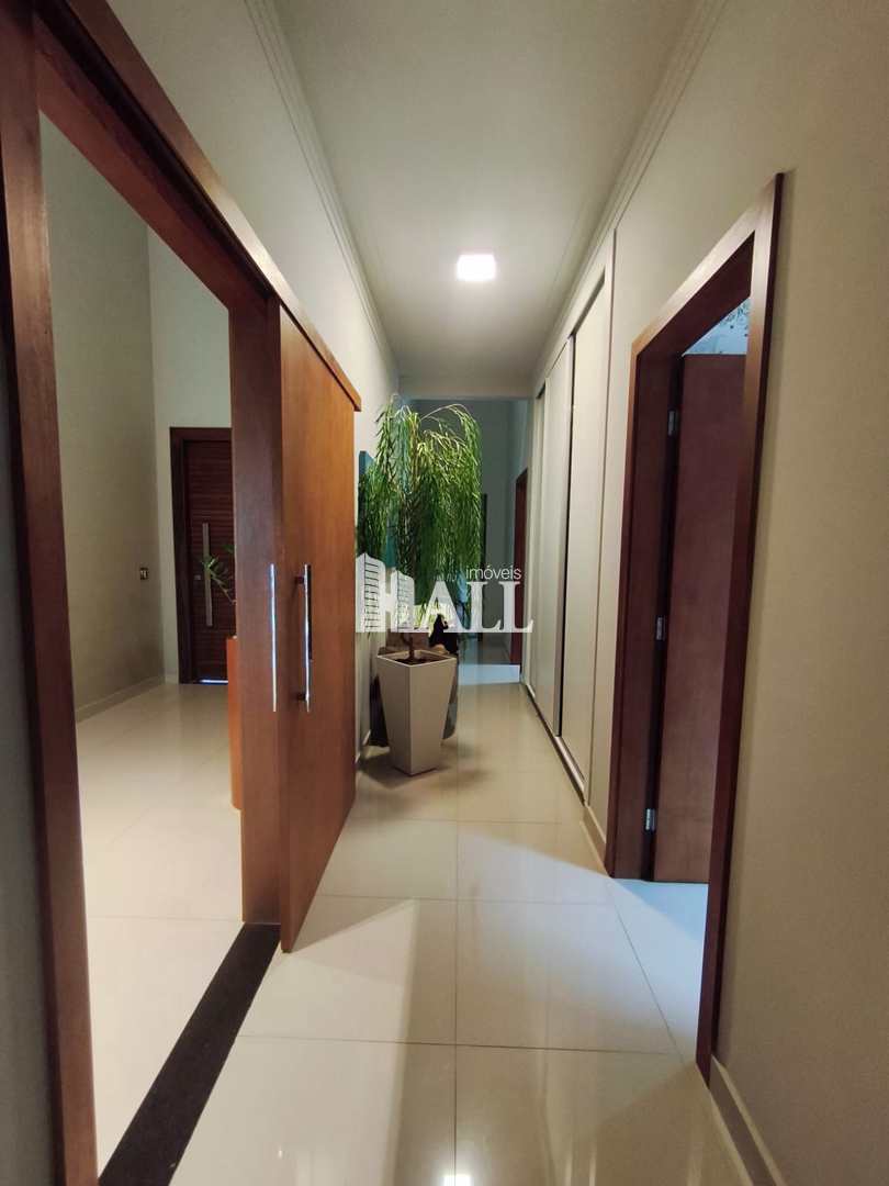 Casa com 4 quartos à venda, 563m² — foto 10 de 56