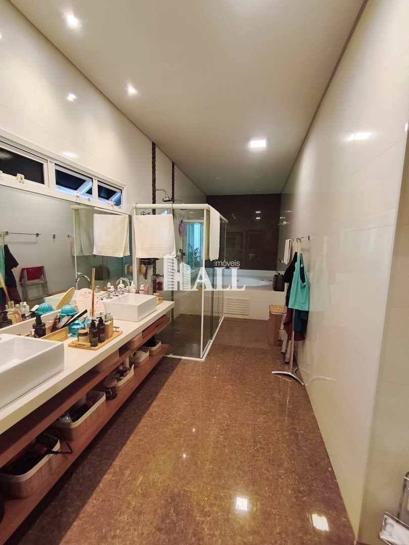 Casa com 4 quartos à venda, 563m² — foto 21 de 56