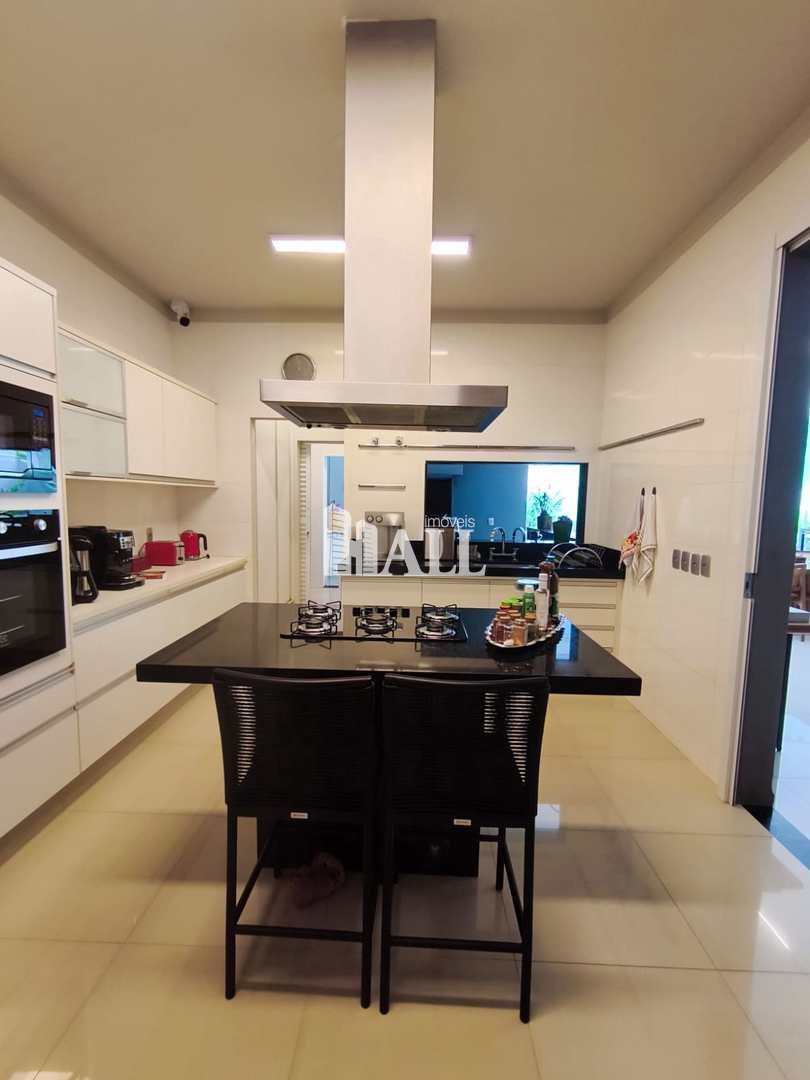 Casa com 4 quartos à venda, 563m² — foto 9 de 56