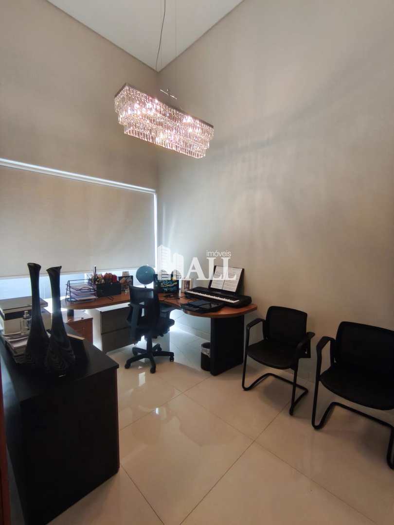 Casa com 4 quartos à venda, 563m² — foto 17 de 56