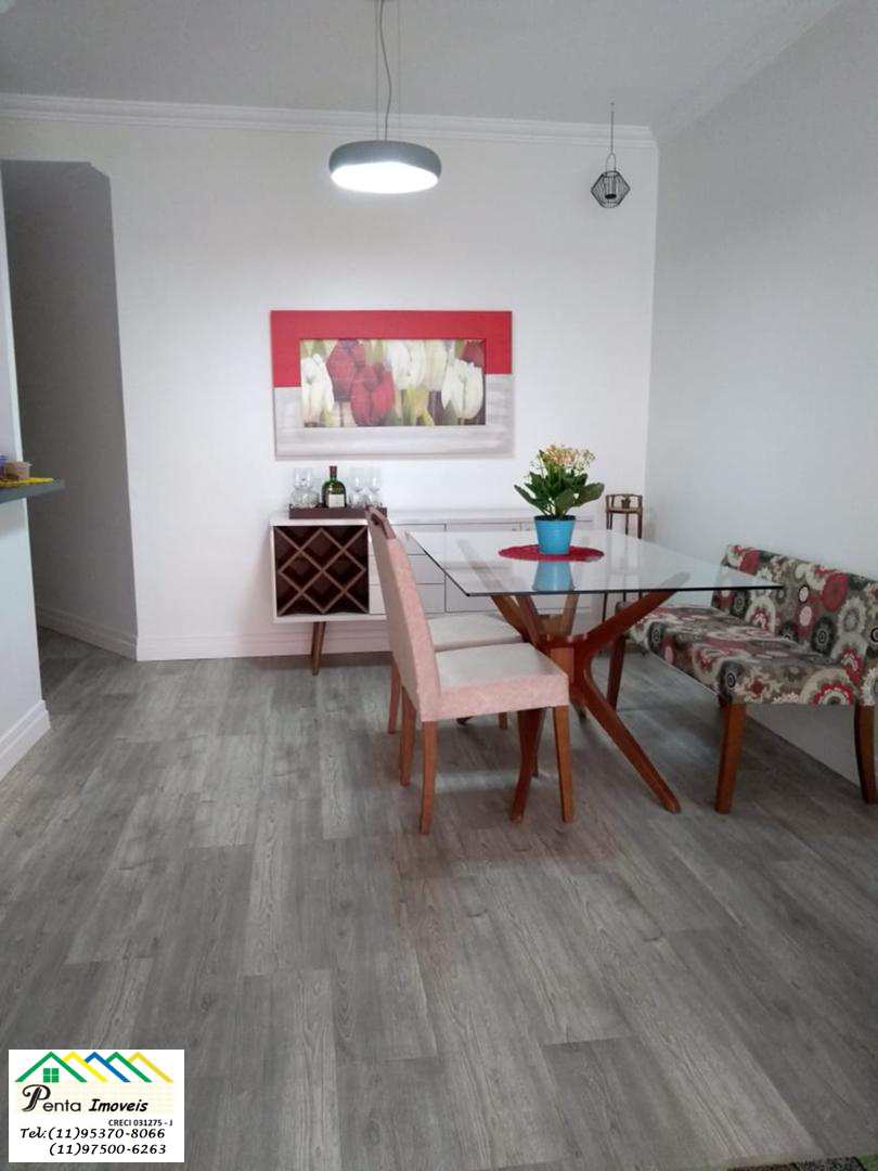 Apartamento à venda com 2 quartos, 70m² - Foto 18