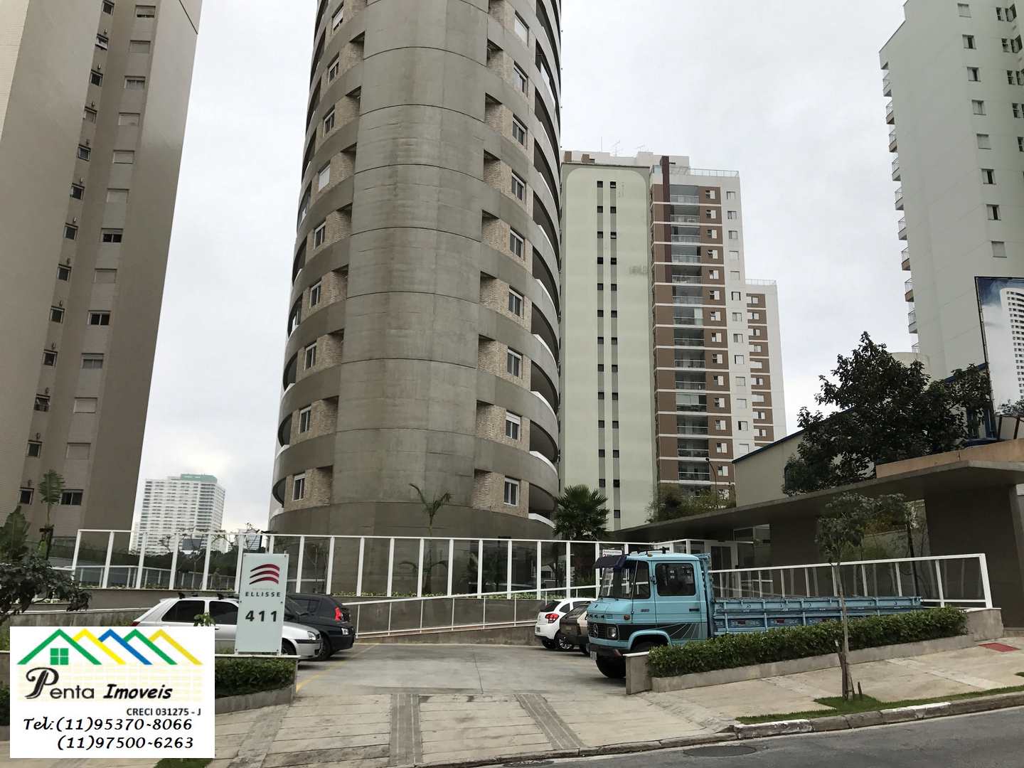 Apartamento à venda com 3 quartos, 104m² - Foto 2