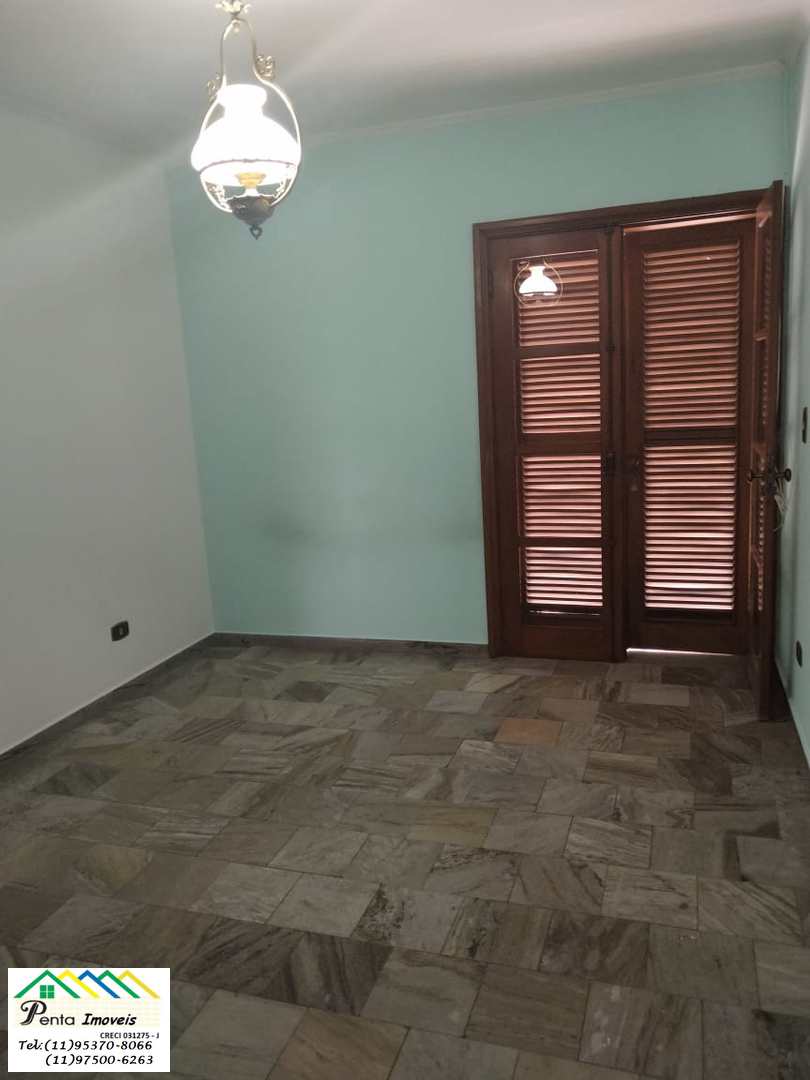 Casa à venda com 3 quartos, 372m² - Foto 16