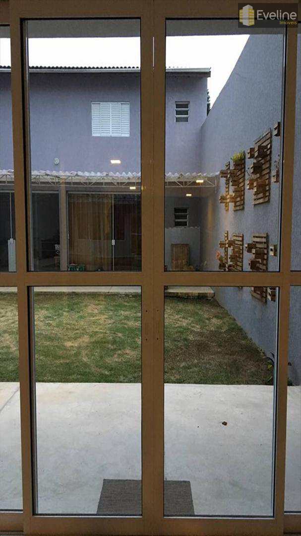 Casa à venda com 4 quartos, 388m² - Foto 13