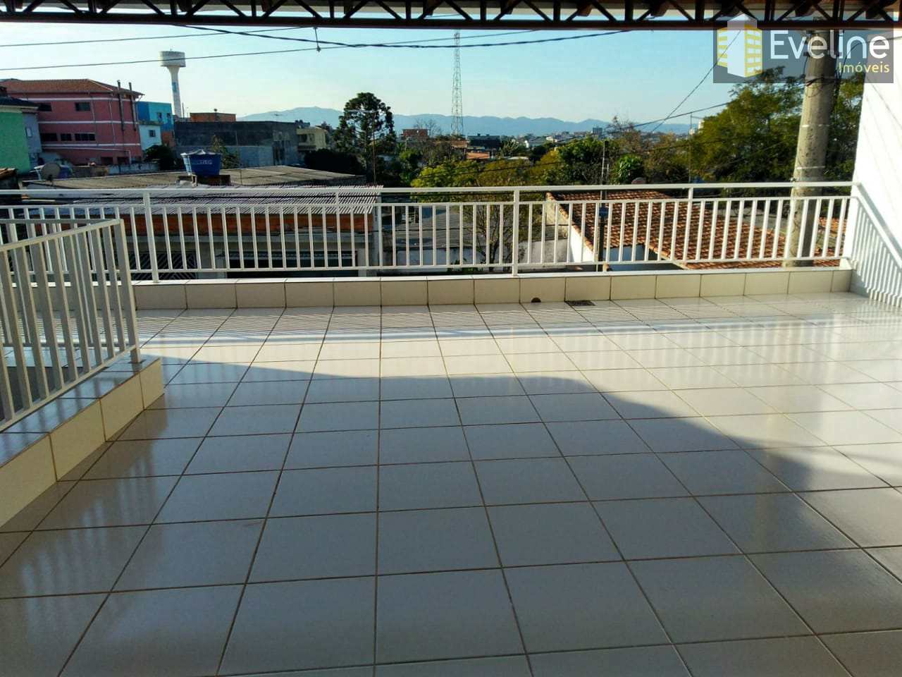 Casa com 4 dorms, Jardim Aeroporto III, Mogi das Cruzes - R$ 580.000,00, 250m² - Codigo: 405