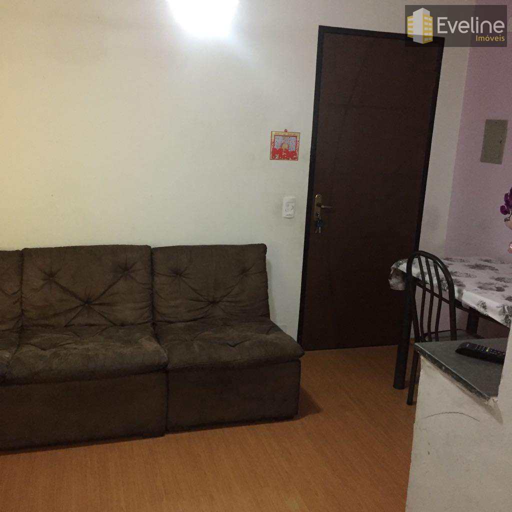 Apartamento à venda com 2 quartos, 44m² - Foto 7