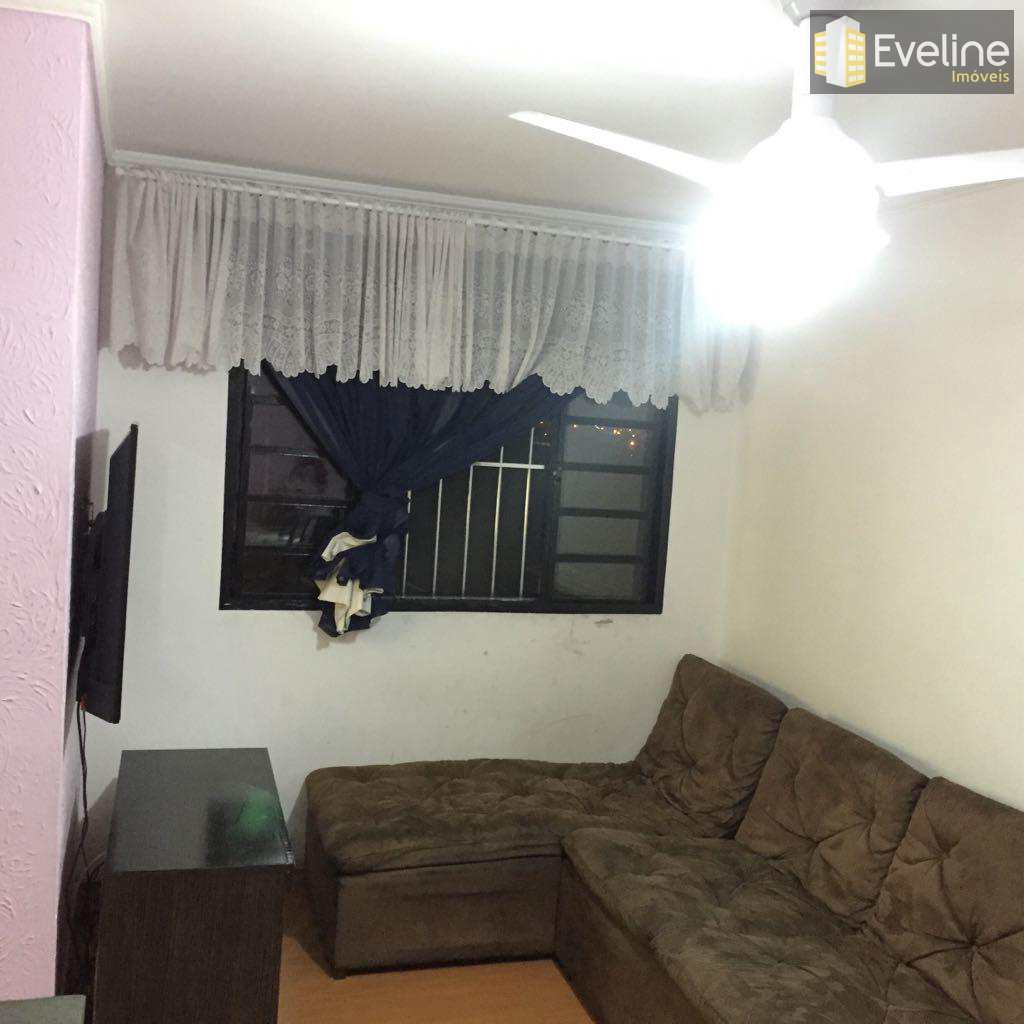 Apartamento à venda com 2 quartos, 44m² - Foto 4