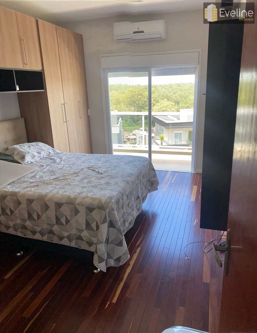 Casa de Condomínio à venda com 3 quartos, 270m² - Foto 15