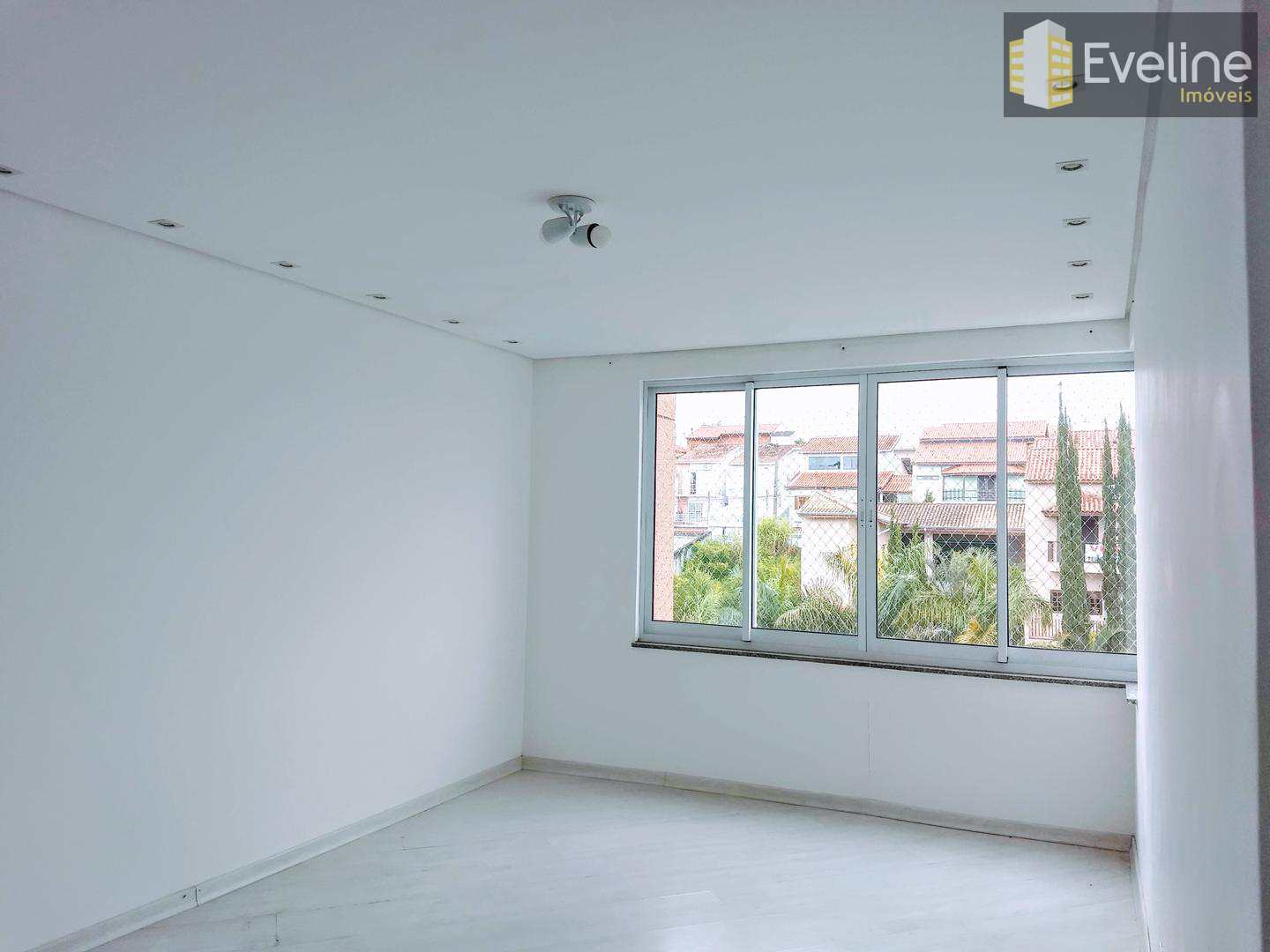 Apartamento à venda com 4 quartos, 144m² - Foto 2