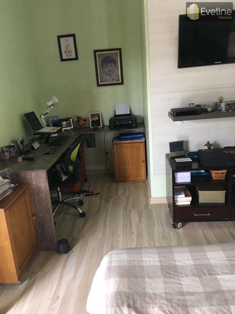 Casa de Condomínio à venda com 3 quartos, 290m² - Foto 25