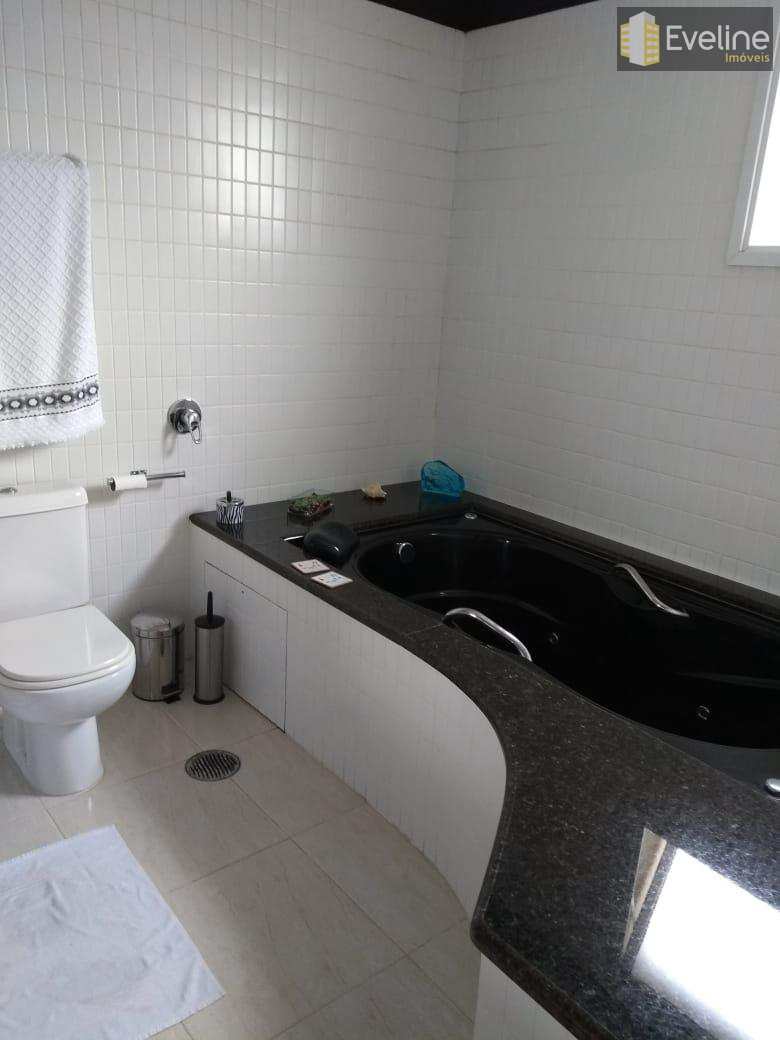 Casa de Condomínio à venda com 3 quartos, 360m² - Foto 17