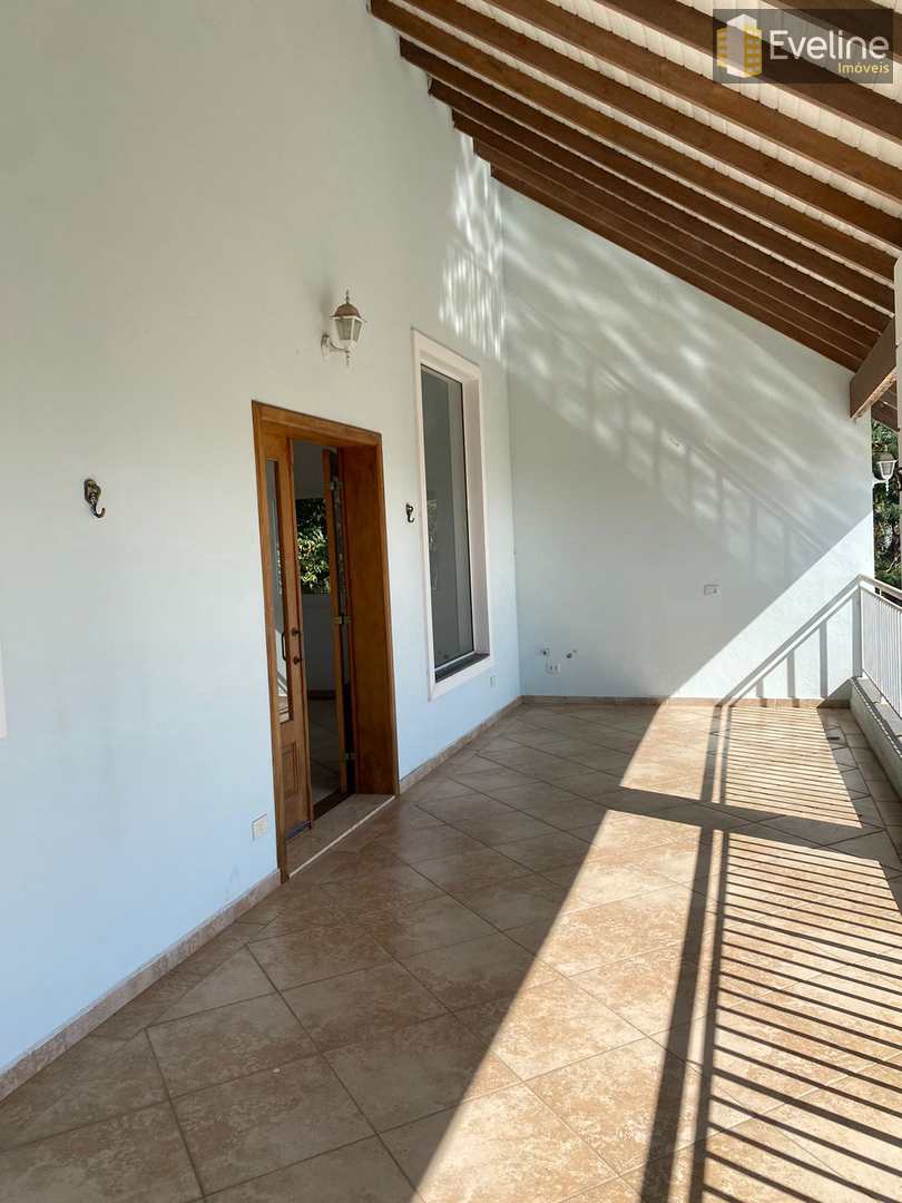 Casa de Condomínio à venda com 5 quartos, 300m² - Foto 23