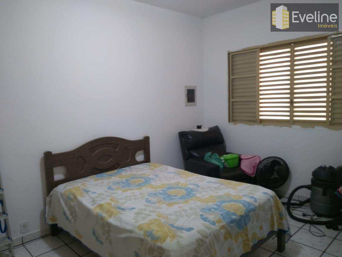 Casa à venda com 3 quartos, 160m² - Foto 10