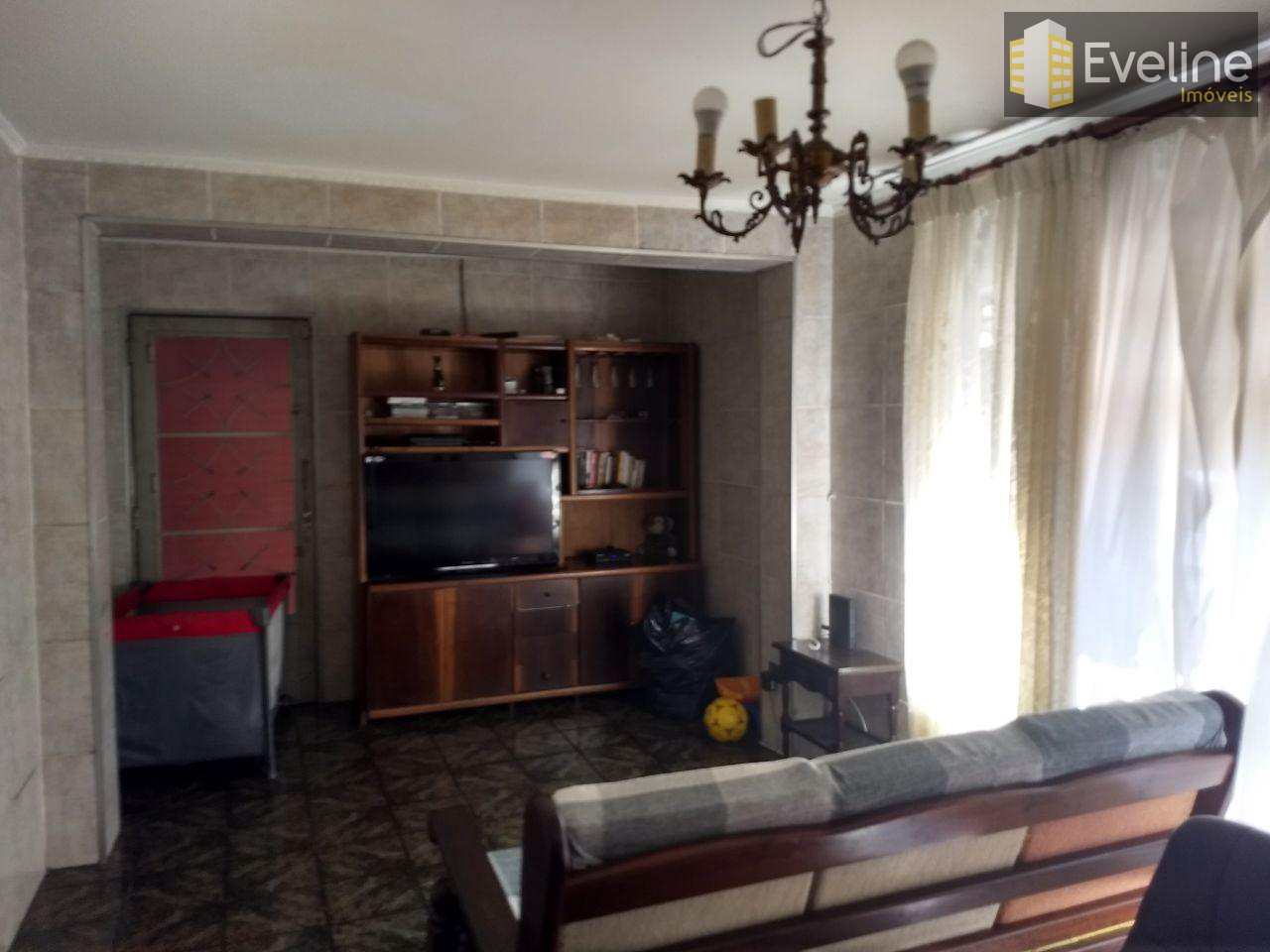 Sobrado à venda com 3 quartos, 197m² - Foto 2