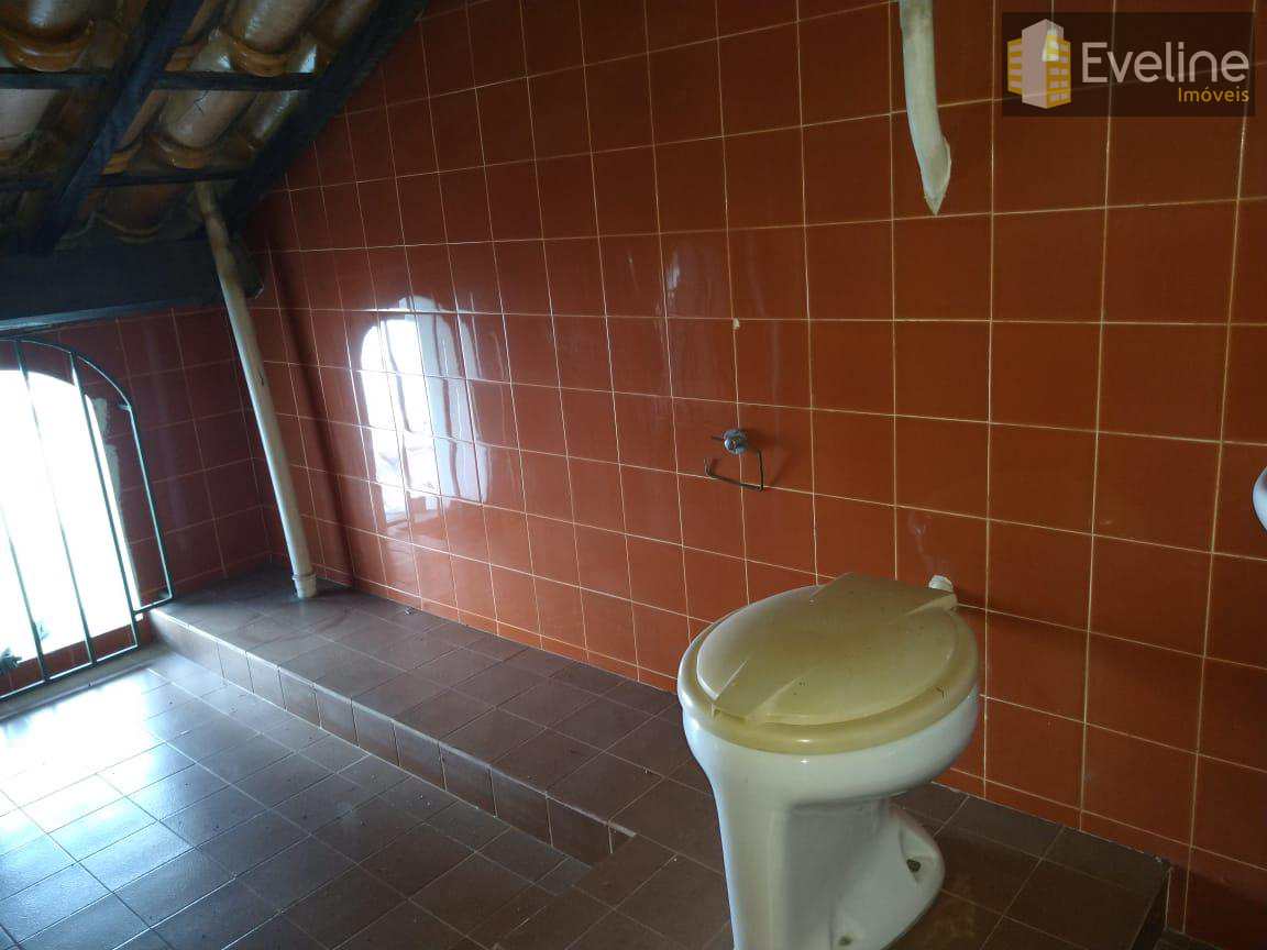 Casa à venda com 4 quartos, 350m² - Foto 20