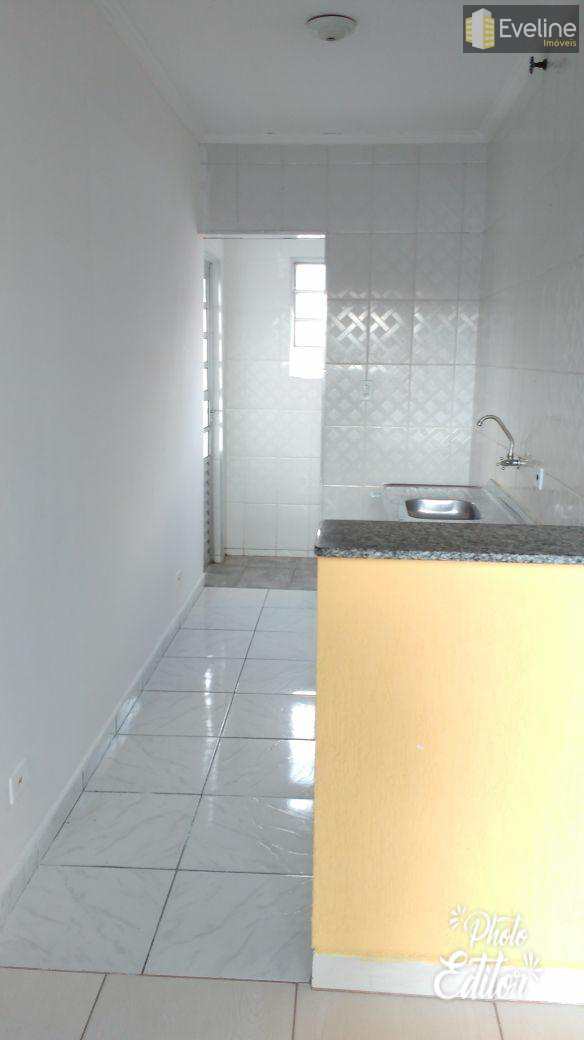 Casa à venda com 2 quartos, 140m² - Foto 7