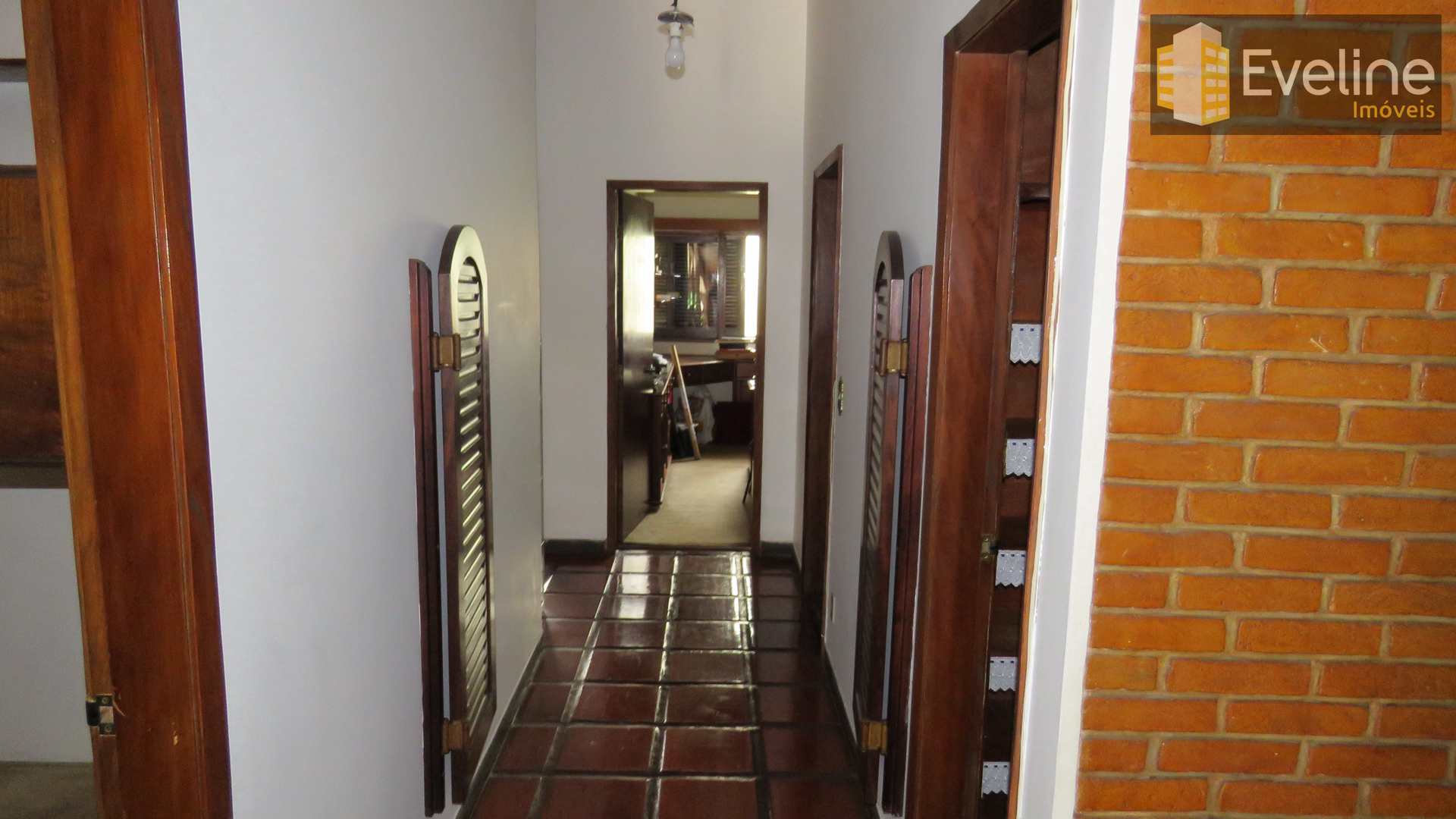 Casa à venda com 4 quartos, 350m² - Foto 16