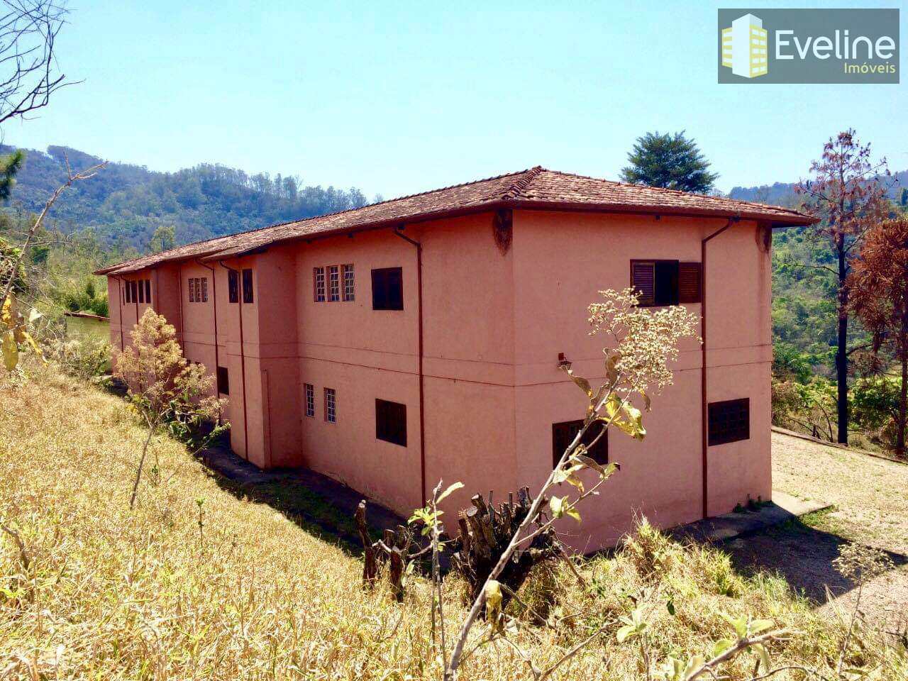 Fazenda à venda com 8 quartos, 1700m² - Foto 39