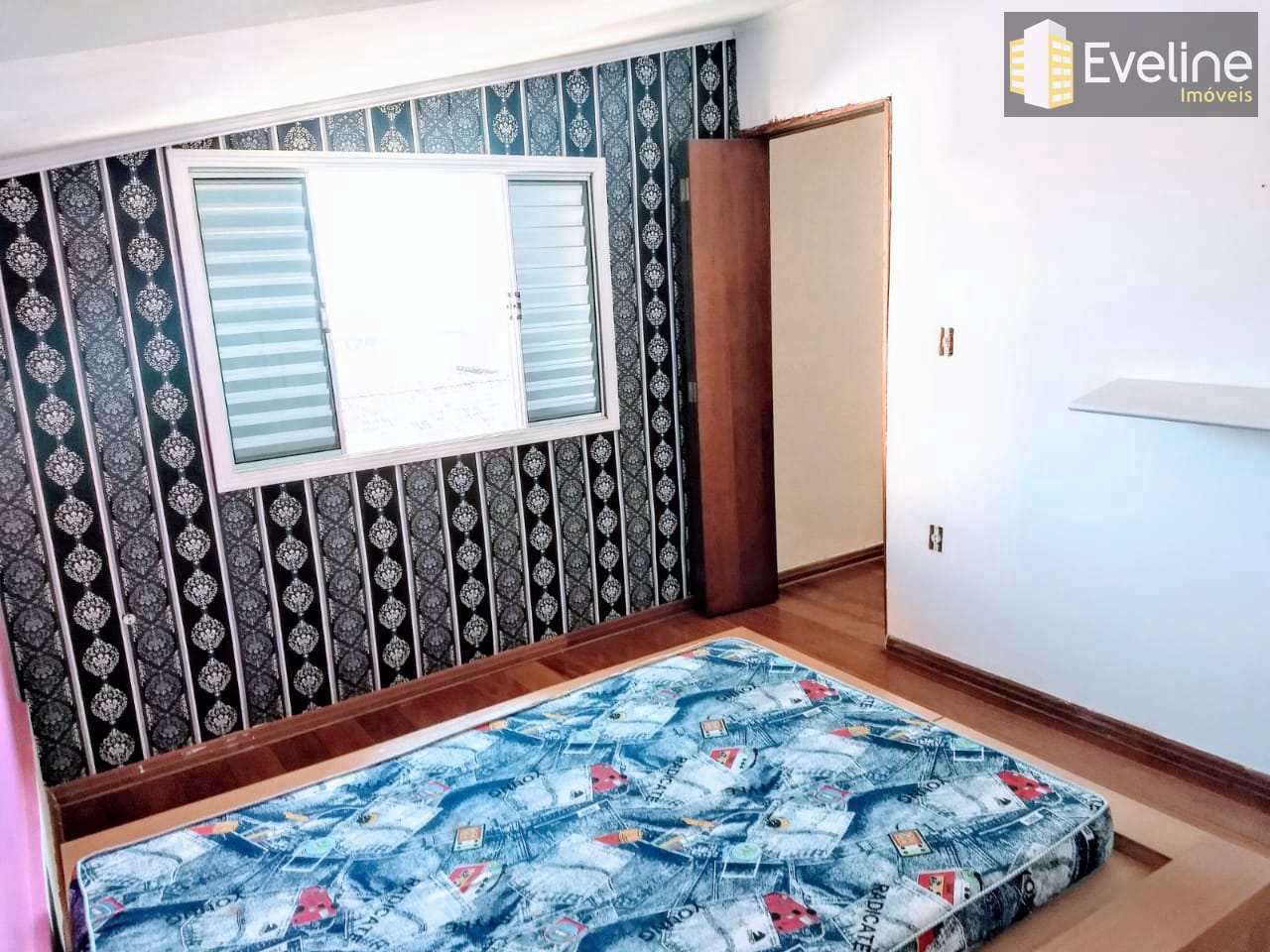 Casa à venda com 3 quartos, 250m² - Foto 11