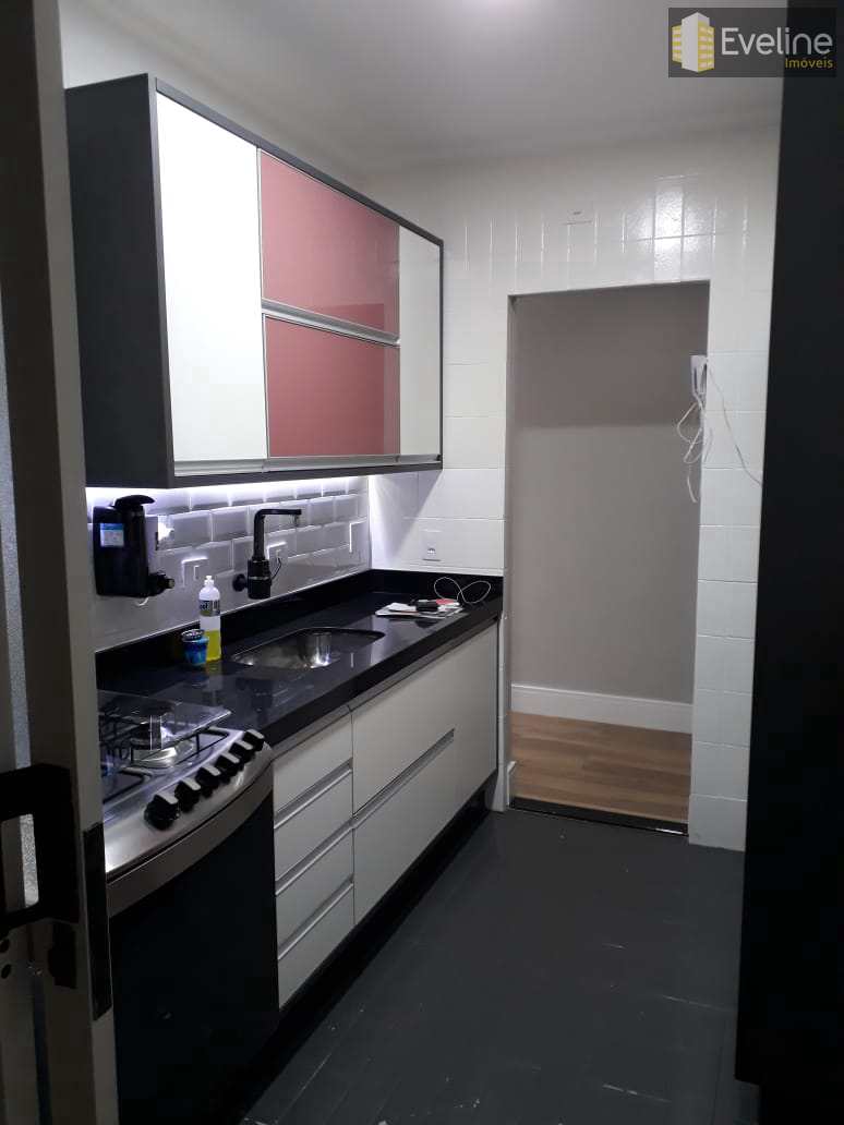 Apartamento para alugar com 3 quartos, 80m² - Foto 1