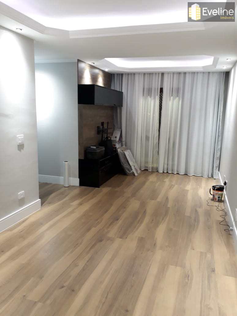 Apartamento para alugar com 3 quartos, 80m² - Foto 2