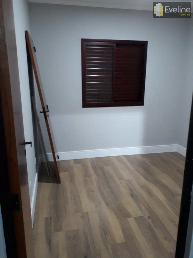 Apartamento para alugar com 3 quartos, 80m² - Foto 17